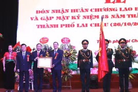 T.P Lai Châu đón nhận Huân chương Lao động hạng nhất: Niềm vinh dự và tự hào