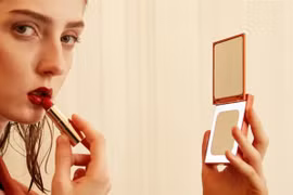 Xiaomi giới thiệu gương có đèn LED kiêm sạc dự phòng