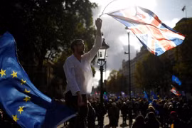 EU đang câu giờ chờ diễn biến mới từ Westminster
