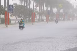 Bắc Bộ mưa lớn diện rộng, Trung Bộ tiếp tục nắng nóng
