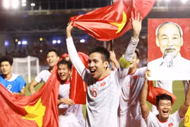 Tác nghiệp đáng nhớ tại trận chung kết U22 Việt Nam - U22 Indonesia