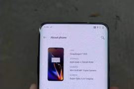 Rò rỉ hình ảnh thực tế được cho là OnePlus 7 Pro