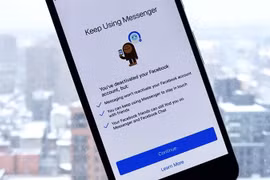 Xóa tài khoản rồi vẫn bị Facebook theo dõi