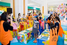68 Trung tâm Thương mại Vincom “rực rỡ sắc cầu vồng” mừng Tết Thiếu nhi 1/6