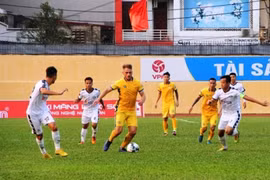Thanh Hóa: Câu lạc bộ bóng đá tùy tiện ban hành văn bản vượt cấp