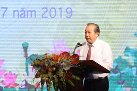 Phó Thủ tướng Trương Hòa Bình dự kỷ niệm 25 năm thành lập Công đoàn Viên chức Việt Nam