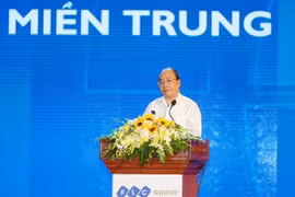 Phải vận dụng chiến lược kinh tế biển vào 5 trụ cột kinh tế của miền Trung