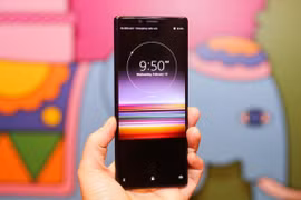 Thiết kê Sony Xperia 2 được xác nhận qua hình ảnh ốp lưng bị rò rỉ