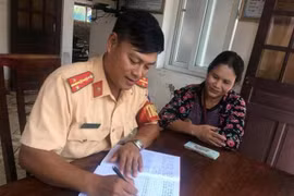 Hà Tĩnh: Nhặt được 15 triệu đồng, người phụ nữ nghèo nhờ tìm người trả lại