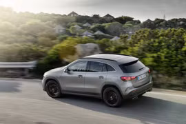 Mercedes-Benz trình làng dòng GLA 2021
