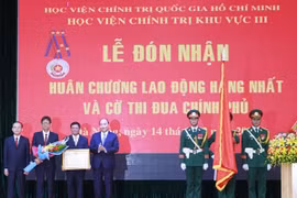 Thủ tướng dự Lễ kỷ niệm 70 năm truyền thống Học viện Chính trị khu vực III