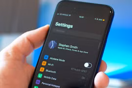 iOS 13 có thể hỗ trợ chế độ dark mode hoàn toàn