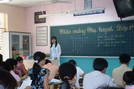 Phải công khai khoản thu trong cuộc họp phụ huynh đầu năm?