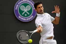 Novak Djokovic lập kỷ lục lần thứ 6 vào chung kết Wimbledon
