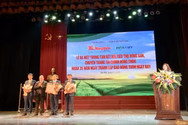 Ra mắt Trung tâm Kết nối tiêu thụ nông sản và chuyên trang điện tử Tài chính nông thôn