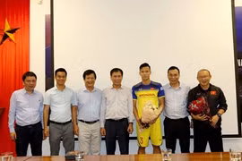 ĐT Việt Nam nhận sự động viên trước thềm trận gặp Thái Lan