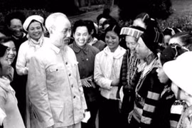 Xuyên tạc về Cách mạng tháng Tám - Chiêu trò của những kẻ bất lương