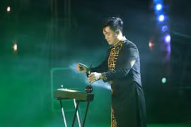  “Nụ cười mắt lá”: Đêm nhạc tri ân Mẹ và Hà Nội