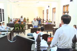 Phú Thọ: Xử phạt 8 năm tù đối tượng tội dâm ô nhiều học sinh