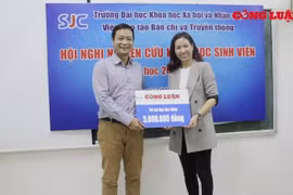 Hội nghị nghiên cứu khoa học sinh viên: Sân chơi thiết thực cho các 'phóng viên tương lai'