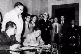 Đấu trí ở Geneva