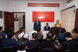 Đại tướng Tô Lâm tới Thủ đô Maputo bắt đầu chuyến thăm chính thức Cộng hòa Mozambique
