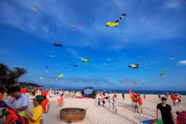 Du lịch Mũi Né gây ấn tượng với chương trình "Hello Sunny" chào mùa Hè