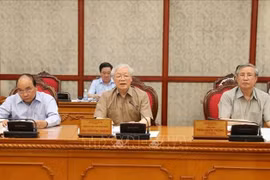 Tổng Bí thư, Chủ tịch nước Nguyễn Phú Trọng chủ trì họp Bộ Chính trị