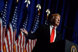 Trump: Cuộc chiến thương mại đã giúp nước Mỹ