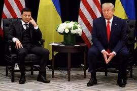 Nhà Trắng công bố bản ghi chép cuộc điện đàm giữa ông Trump và ông Zelenskiy