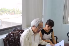 Cây bút “nặng tình” với những tấm gương sáng trong cuộc sống
