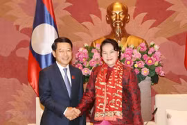 Chủ tịch Quốc hội Nguyễn Thị Kim Ngân tiếp Bộ trưởng Bộ Ngoại giao Lào