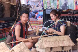 Không gian văn hóa đặc sắc tại Ngày hội giao lưu VHTTDL các tỉnh vùng biên giới Việt - Lào