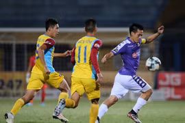 Vòng 15 V.League: Hà Nội FC đánh rơi chiến thắng