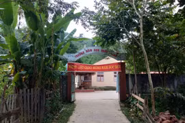 Nữ Hiệu trưởng trường mầm non tử vong tại nhà riêng trong tư thế treo cổ