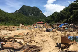 Không bố trí tái định cư tại các bãi bồi cao quanh sông suối