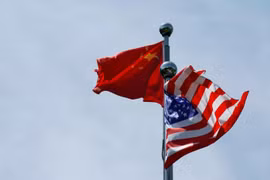 Mỹ ra lệnh cấm cấp visa cho quan chức Trung Quốc