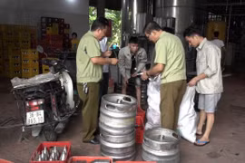 Hà Nội: Phát hiện hàng chục keg bia "nhái" thương hiệu nổi tiếng tại Công ty TNHH Đại Việt Châu Á