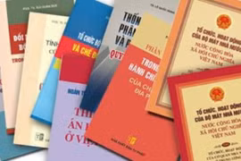 Bịt những “lỗ hổng” pháp lý, ngăn chặn tình trạng “cài cắm chính sách”