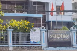 Sóc Trăng: Kiểm điểm lãnh đạo Sở GD&ĐT và các hiệu trưởng đi “hội nghị” tại Côn Đảo