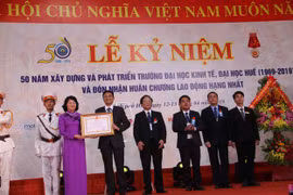 Huế: Ngôi trường 50 tuổi được nhận Huân chương Lao động hạng nhất