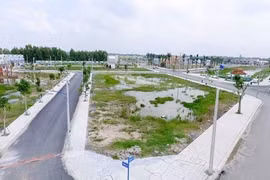 Thủ tướng yêu cầu kiểm soát chặt chẽ thị trường bất động sản