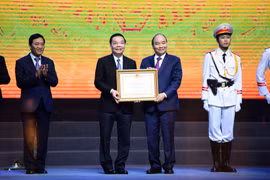 Bộ Khoa học và Công nghệ nhận Huân chương Lao động hạng Nhất