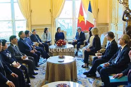 Chủ tịch Hạ viện Pháp hội đàm với Chủ tịch Quốc hội Nguyễn Thị Kim Ngân