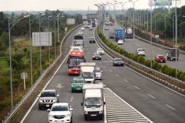 Ngày càng có nhiều người chọn đi đường cao tốc