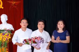 Khôi phục Đảng cho cán bộ Kiểm lâm huyện Mèo Vạc