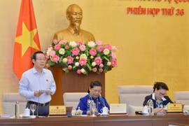 Thống nhất quy định Ủy ban Chứng khoán trực thuộc Bộ Tài chính