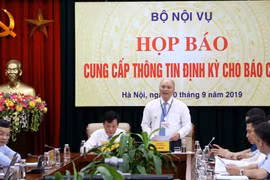 Bộ Nội Vụ: Trả lời về việc 3000 giáo viên hợp đồng có nguy cơ "mất việc" tại Hà Nội