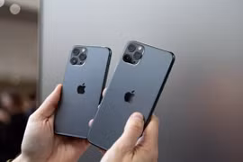iPhone 11, 11 Pro trang bị modem LTE của Intel, hiệu năng cao hơn 20%