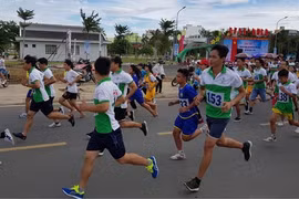 Gần 260 phóng viên, vận động viên tham gia Giải Việt dã truyền thống báo Phú Yên